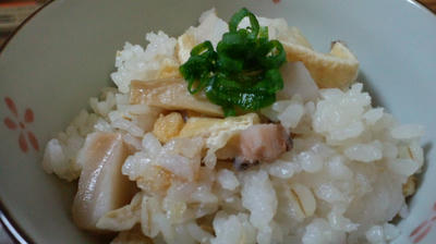 レンコンと油揚げの炊き込みごはん