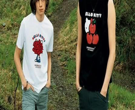 アンダーカバーイズム×ハローキティTシャツ