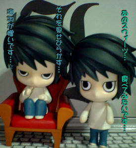 スウィーツを狙ってる☆
ねんどろＬたん達ｗ