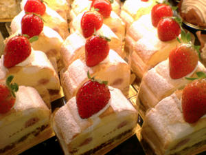 このロールケーキ全部とか