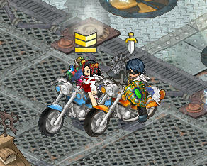 オレンジのバイク似合うよ(´∀｀*) ｷｬｯ
