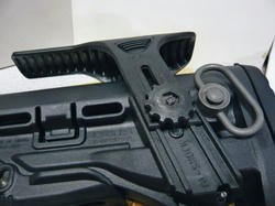 FAB DEFENSEタイプ GL-SHOCK AR15バットストックBK