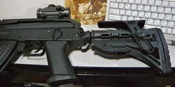 CYMA AK47タクティカルとFAB DEFENSEタイプ GL-SHOCK AR15バットストックBK