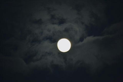 moon.JPG