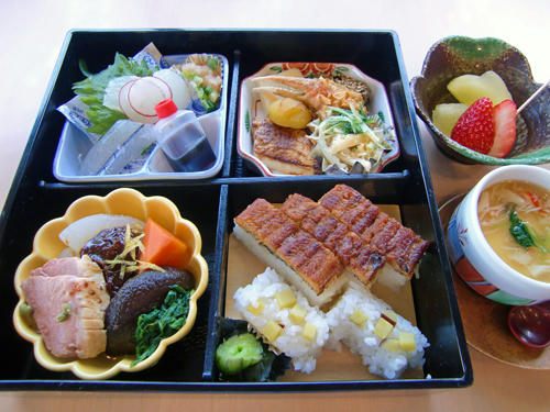 お弁当＜松花堂＞