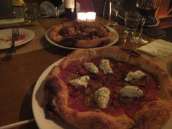 2012Sng_Pizza6.JPG