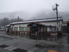 早速、天気も雪に変わりましたね