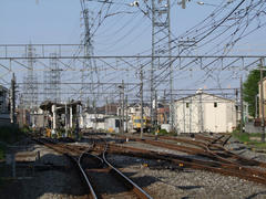 白糸台駅には、多摩川線の車庫が併設