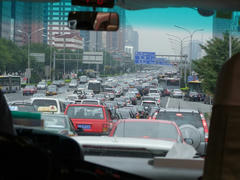 北京市内にて…道が広いのに、この渋滞…