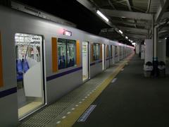 東武東上線の小川町駅にて…車内はガラガラ♪
