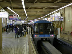 浜松町駅は、１線のみの狭い状態…