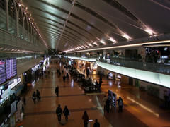 羽田空港ターミナル２の、拡張された部分です