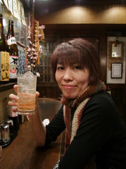 由美さんの１杯目は、梅酒ソーダを選択