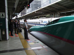 東京駅に到着！…やはり人気者です