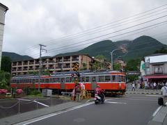 早雲山を望みつつ、強羅駅に到着