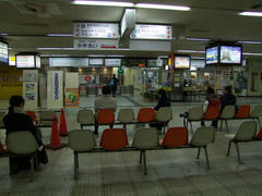 長野電鉄の長野駅改札付近