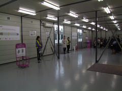そして、バスの乗り場へ…
