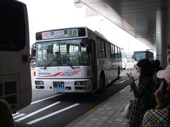 小倉駅まで、バスで移動