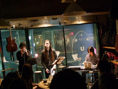 ３人編成でも演奏！