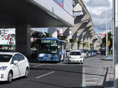 モノレールの赤嶺駅からスタート！