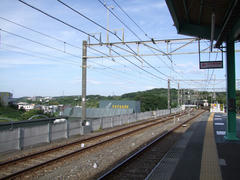 側線も持つ若葉台駅