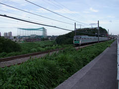 こちらは、小田急多摩線に乗り入れた、東京メトロ１６０００系（千代田線車両）