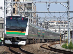 今年の９月から走り始めたＥ２３３系電車