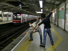身軽になって、大阪の街へと繰り出します！