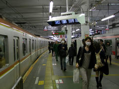 菊名駅にて…ここでの副都心線車両はやはり新鮮