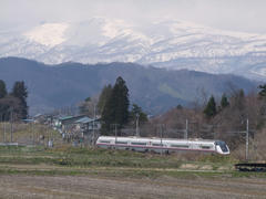 雪山が聳えます！