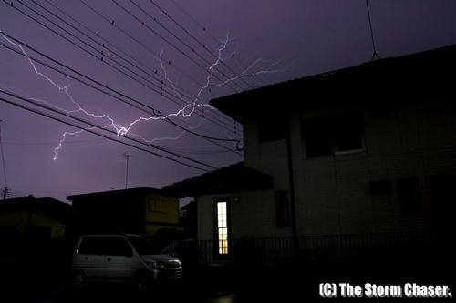 雲間雷