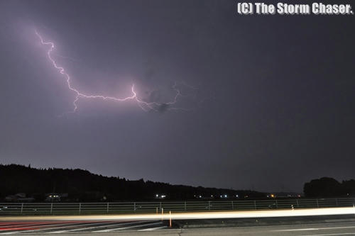 雲放電