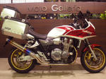 cb1300sb02.jpg