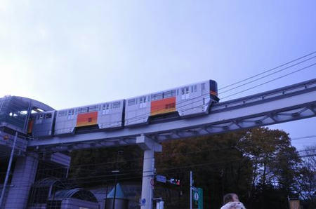 tamamonorail.JPG