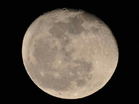 101223moon.JPG
