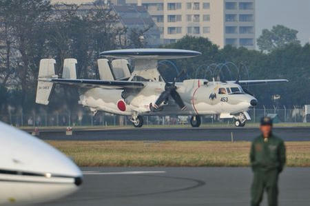 E-2C002.jpg