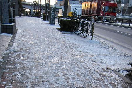 iceroad.jpg