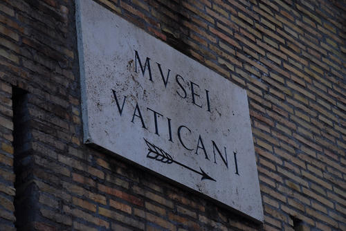 ヴァティカン入り口近く