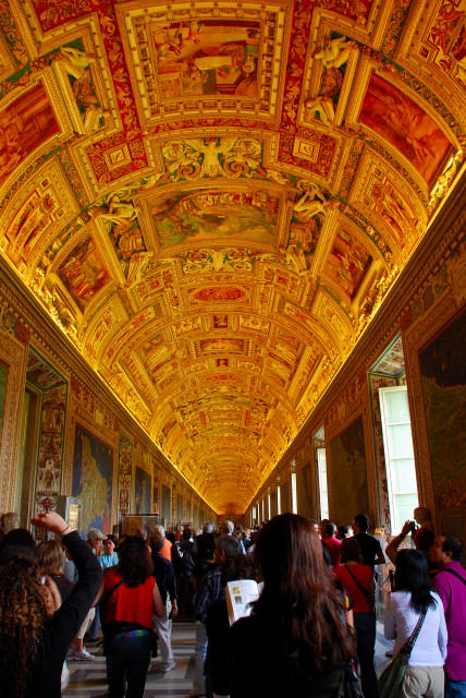 地図のギャラリーにて