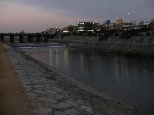 kamogawa_.jpg