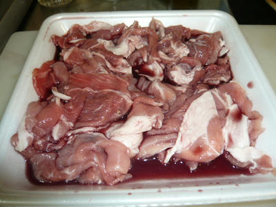 赤ワインとコンソメで豚汁