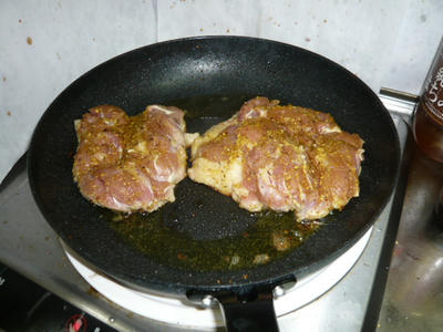 鶏のカレー風味