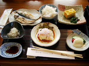 朝食