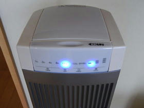 2009_0628_080651AA1.JPG