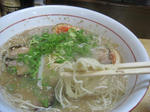 大名ラーメンWスープ2