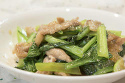 小松菜豚肉炒め