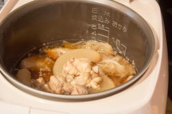 大根と鷄もも肉の煮物