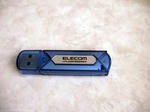USBメモリ 4GB ELECOM FLASH MEMORY