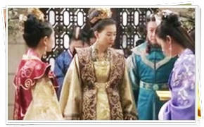 皇后 キャスト 奇