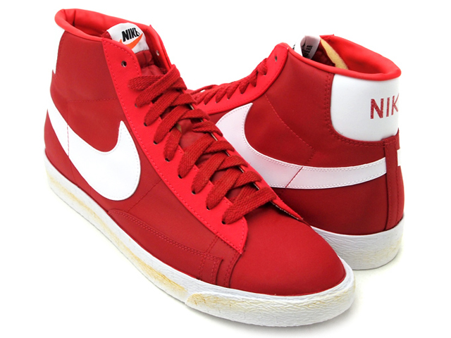 ナイキ ブレザー ハイ ヴィンテージ  レッド/ホワイト 375722-600